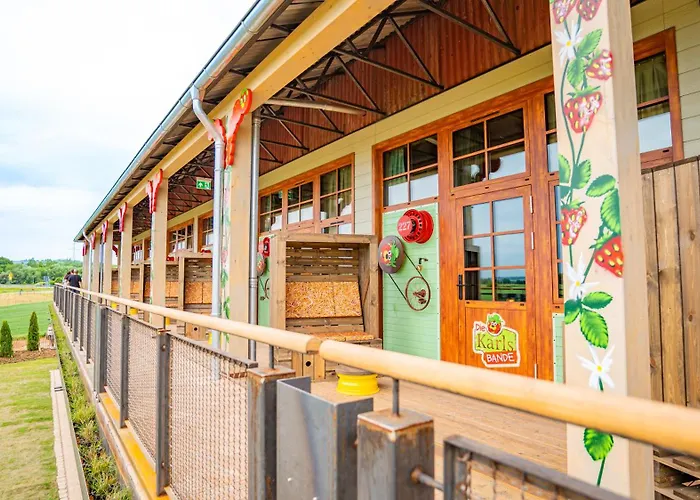 Karls Bande - Hotel *